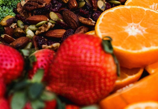 healhty-fruits-nuts