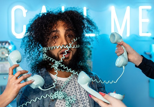 phones-call-me