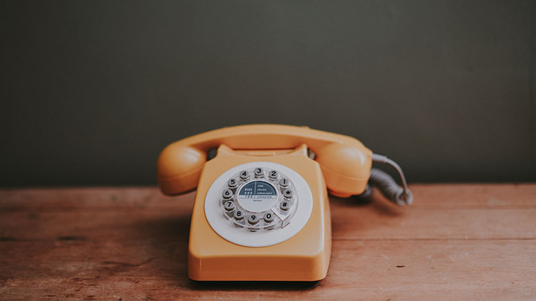 phones1.jpg